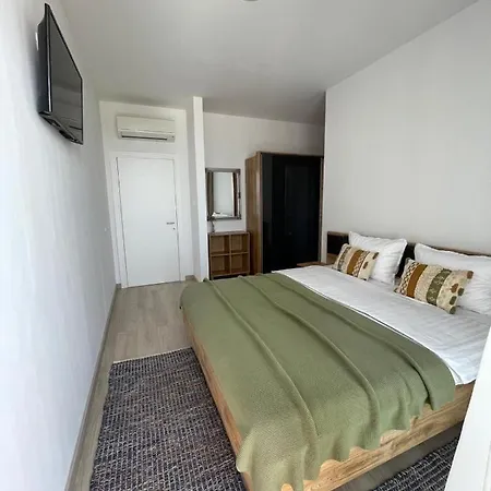 Lyubov Villa Makarska